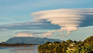 strangest natural phenomena wonders world