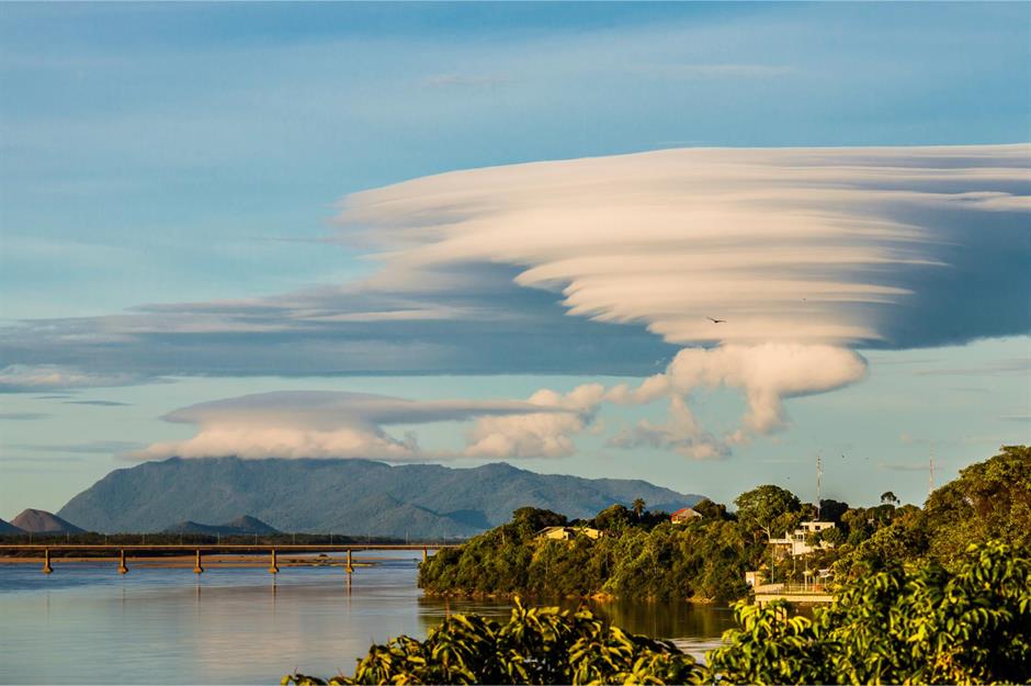 strangest natural phenomena wonders world