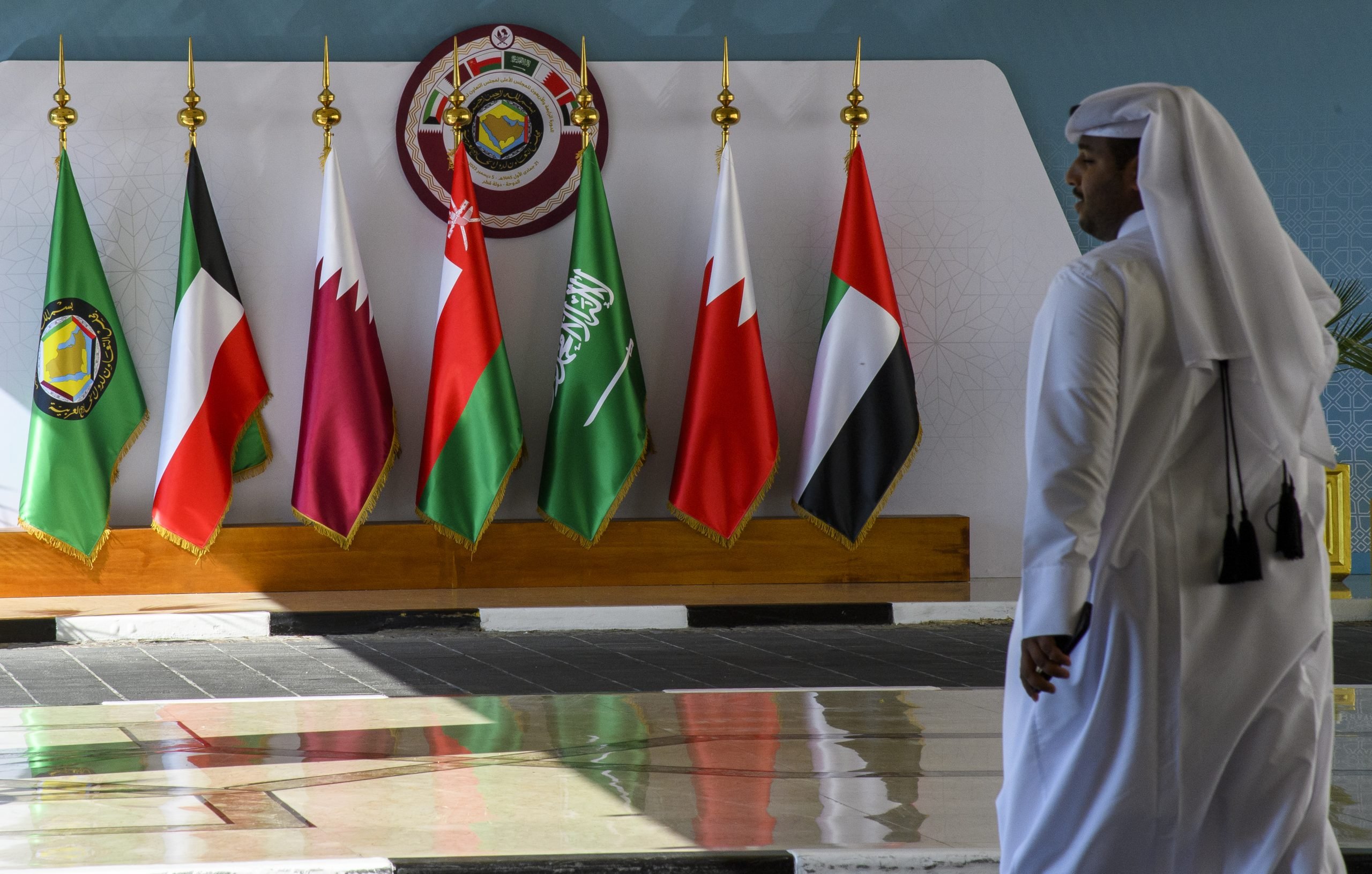 الأمن الإقليمي في الخليج وتنويع الشراكات الدفاعية في الكويت والسعودية