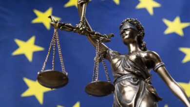 رسم تاريخي يوضح مسار نهضة الدول الأوروبية الحديثة وترسيخ دولة القانون
