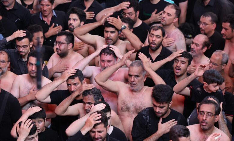 تقديس العادات الشعبية والخلط بين الموروث الاجتماعي والدين في المجتمعات